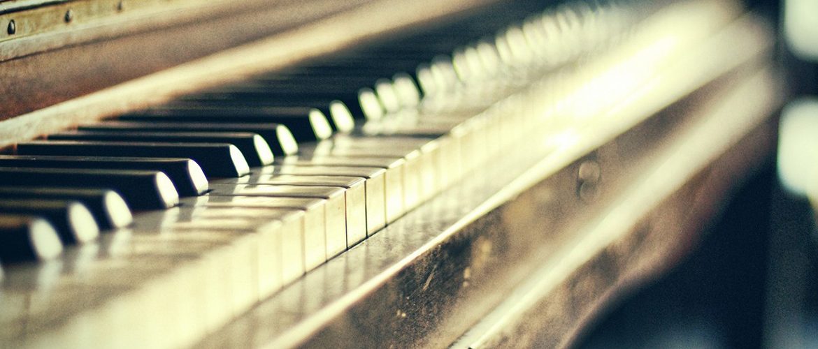 Vintage piano