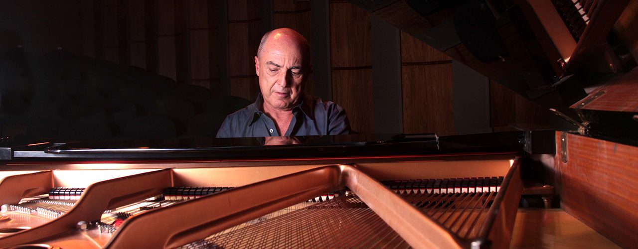 Nelson Ayres - Teclas & Afins Edição 65